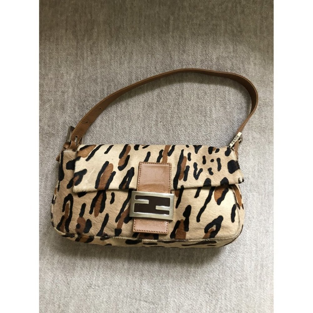 Fendi Leopard Print Baguette - Picture 7 of 8